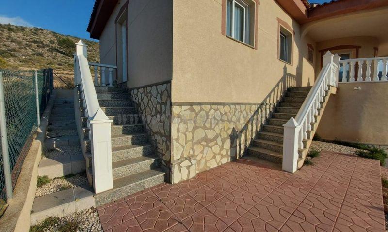 For sale of villa in Hondón De Las Nieves