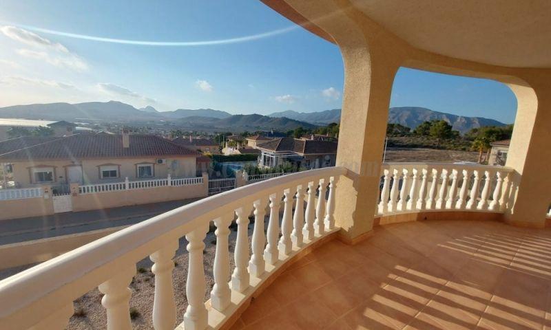 For sale of villa in Hondón De Las Nieves