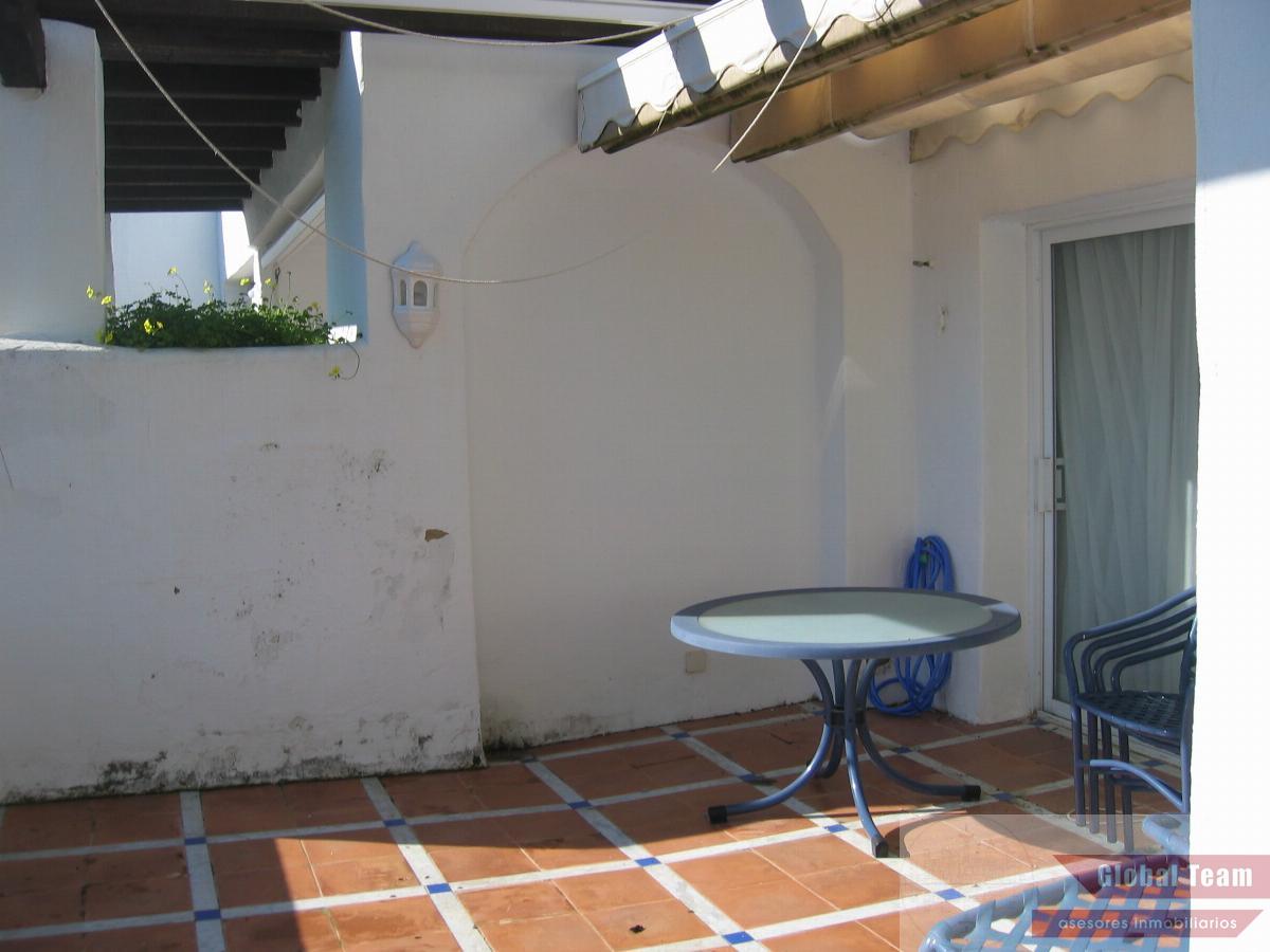 Venta de piso en Estepona