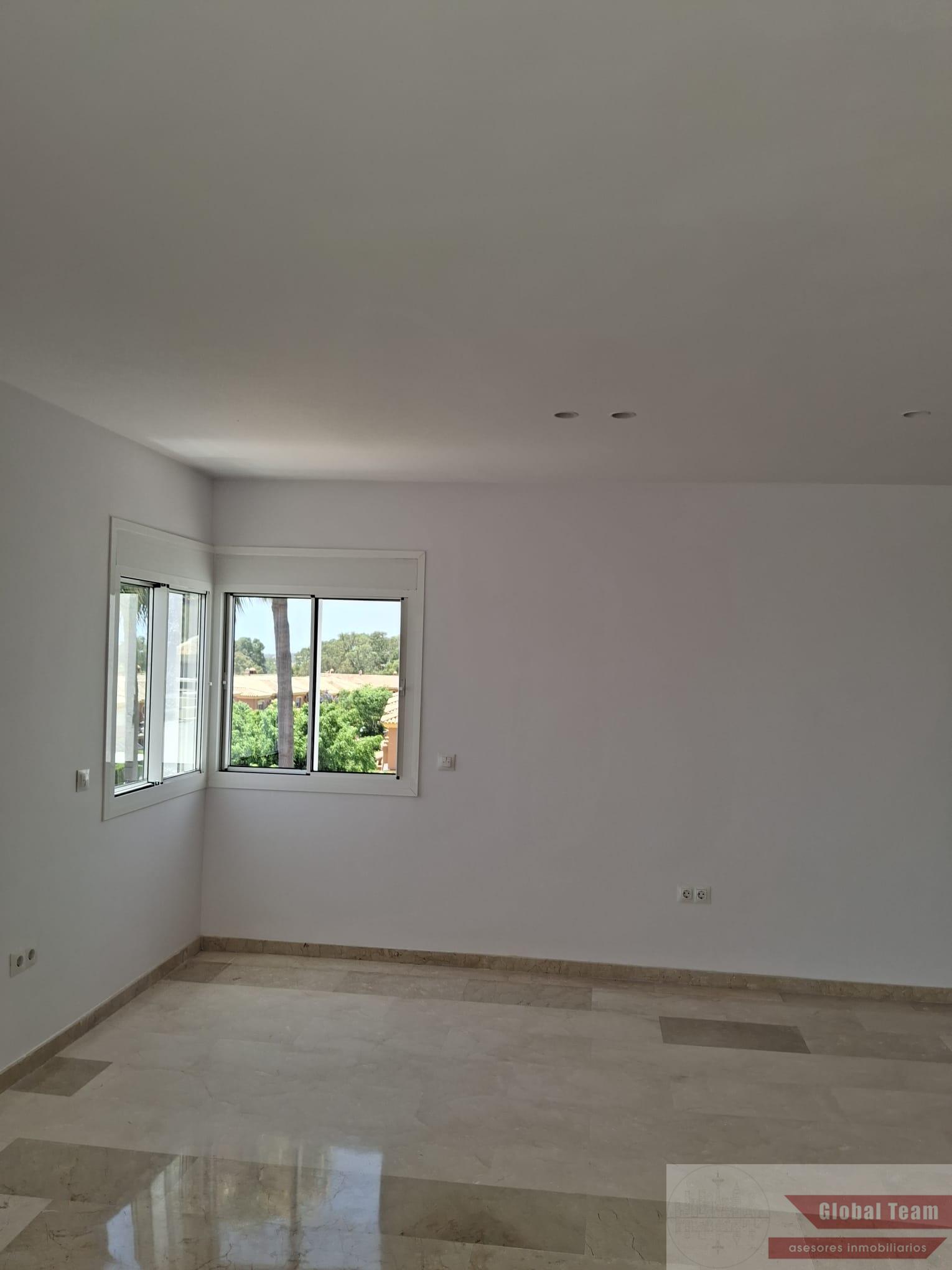 Venta de apartamento en Estepona