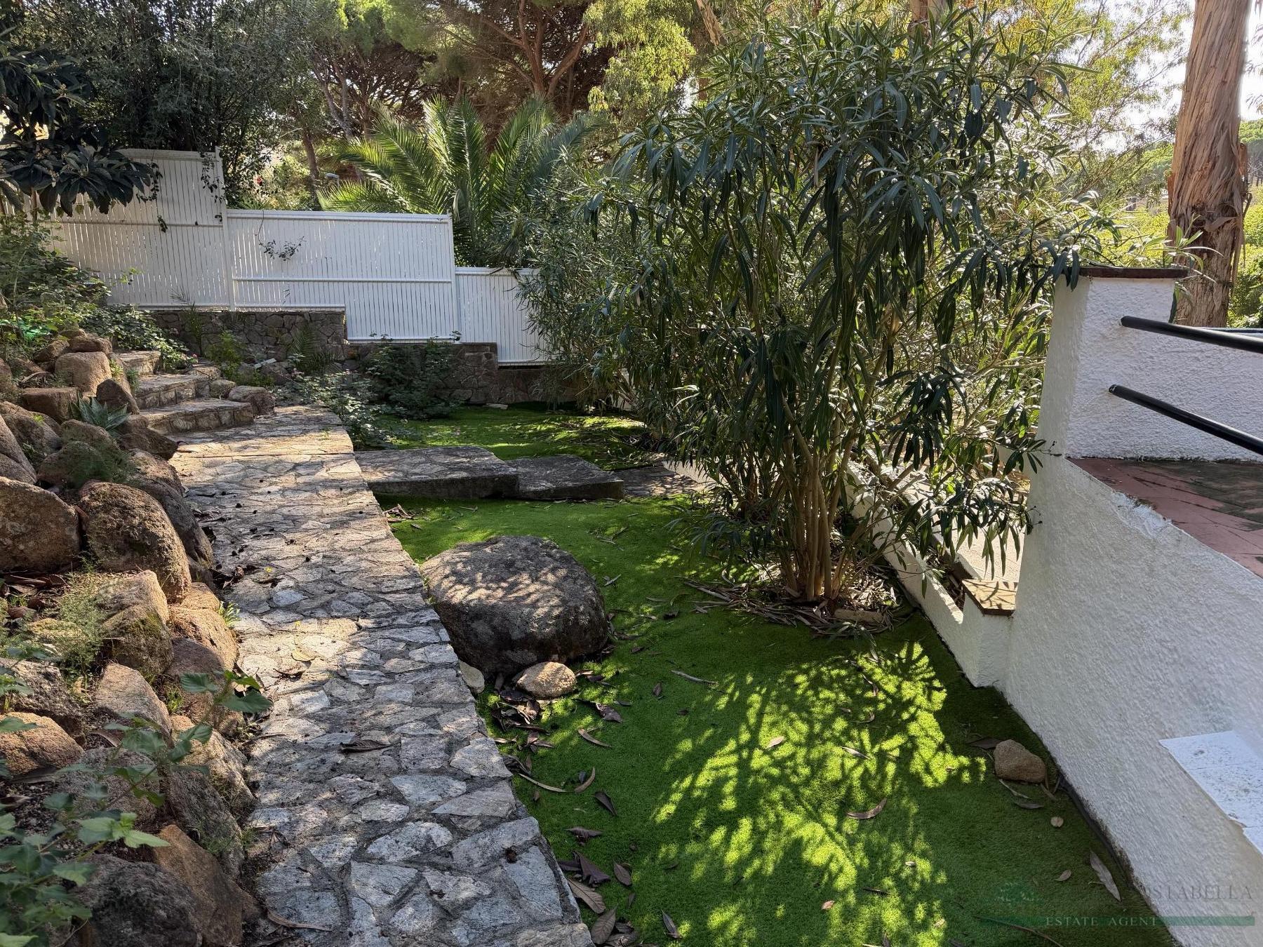 Venta de casa en Santa Cristina D´aro