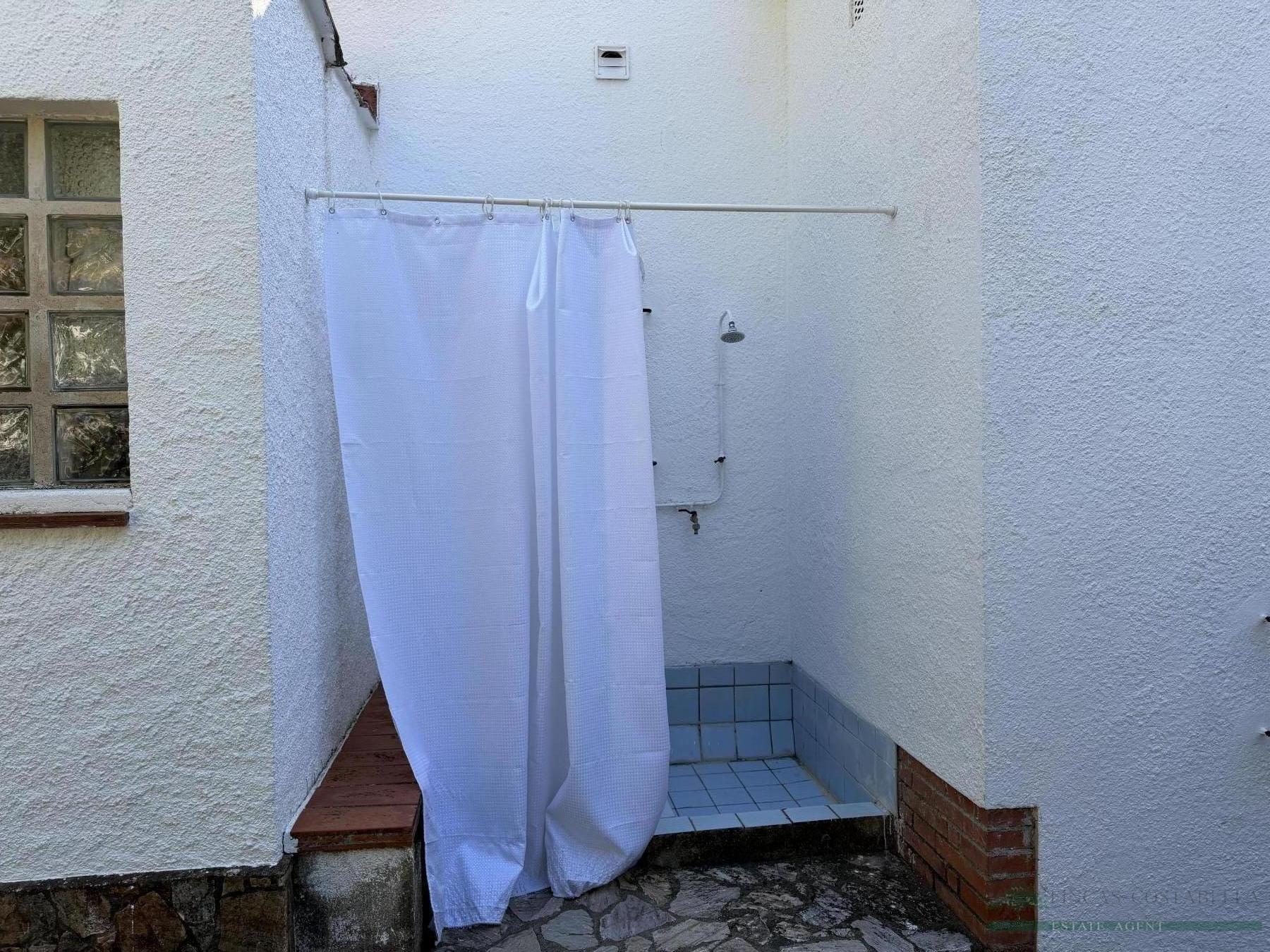 Venta de casa en Santa Cristina D´aro