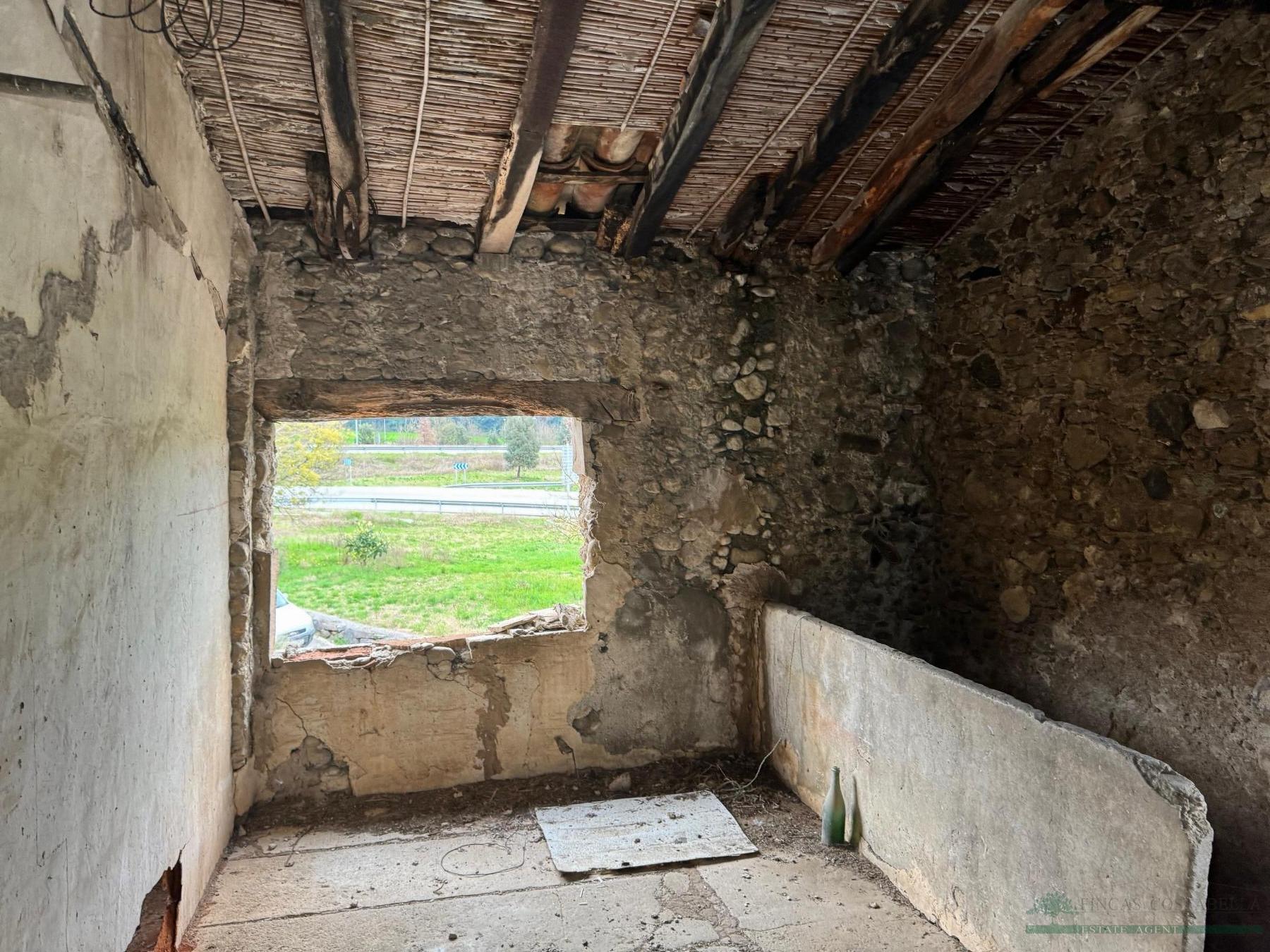 Venta de finca rústica en Argelaguer