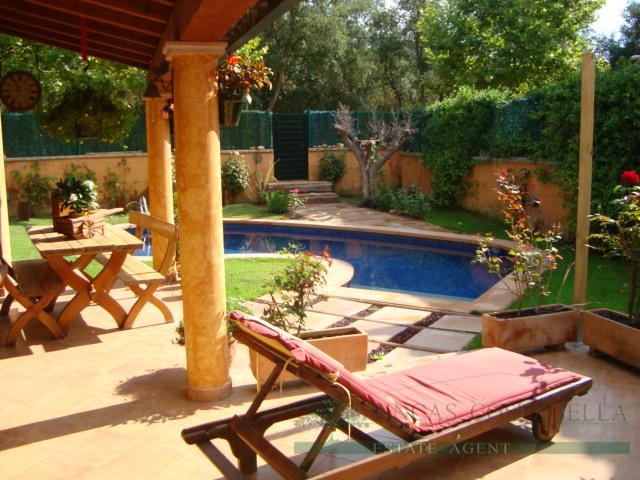 For sale of villa in Santa Cristina d Aro
