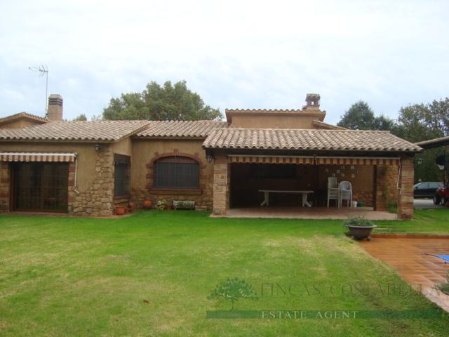 Venta de masía en Santa Cristina D´aro