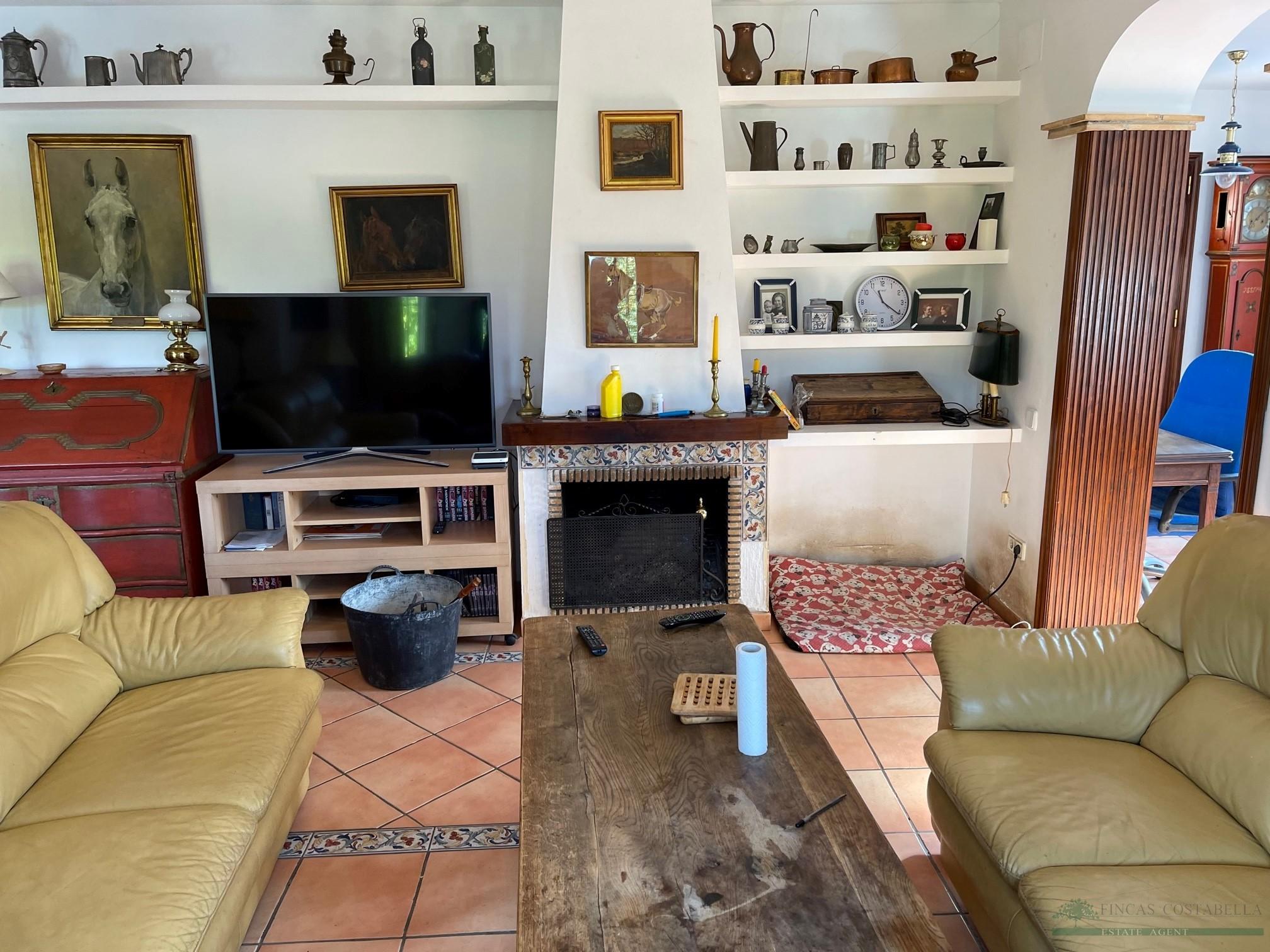 Salg av villa i Santa Cristina D´aro
