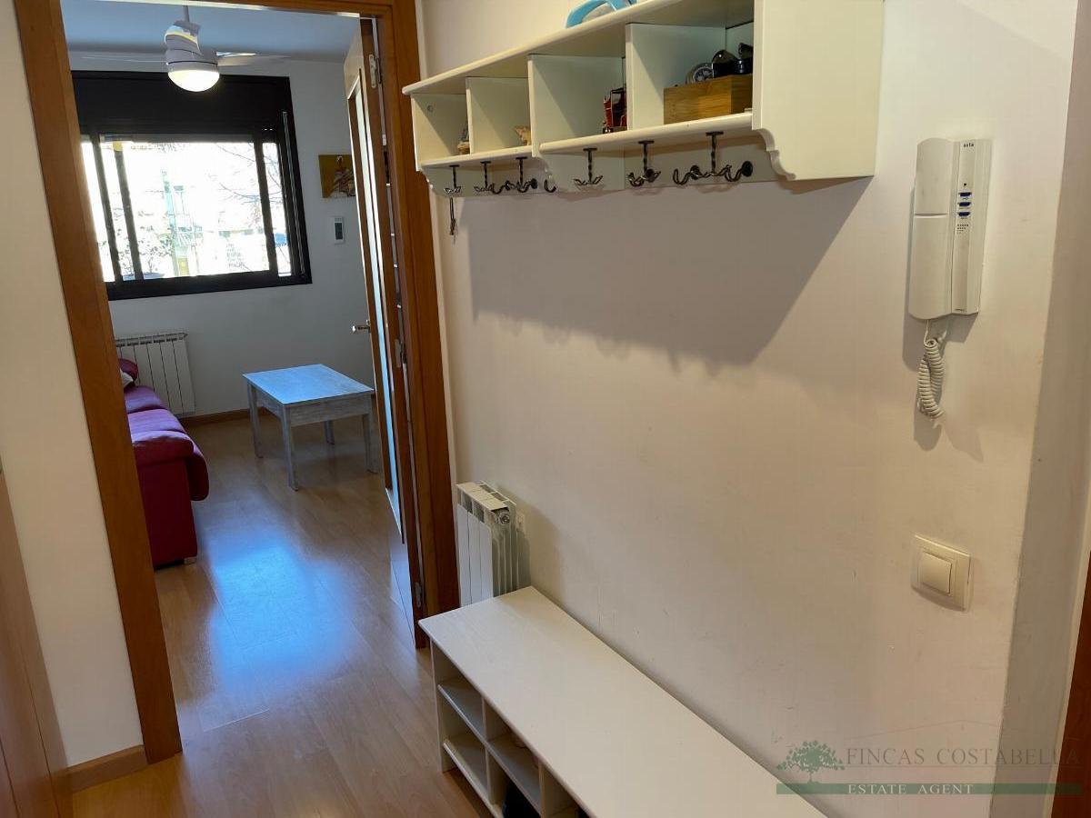 For sale of apartment in Palamós
