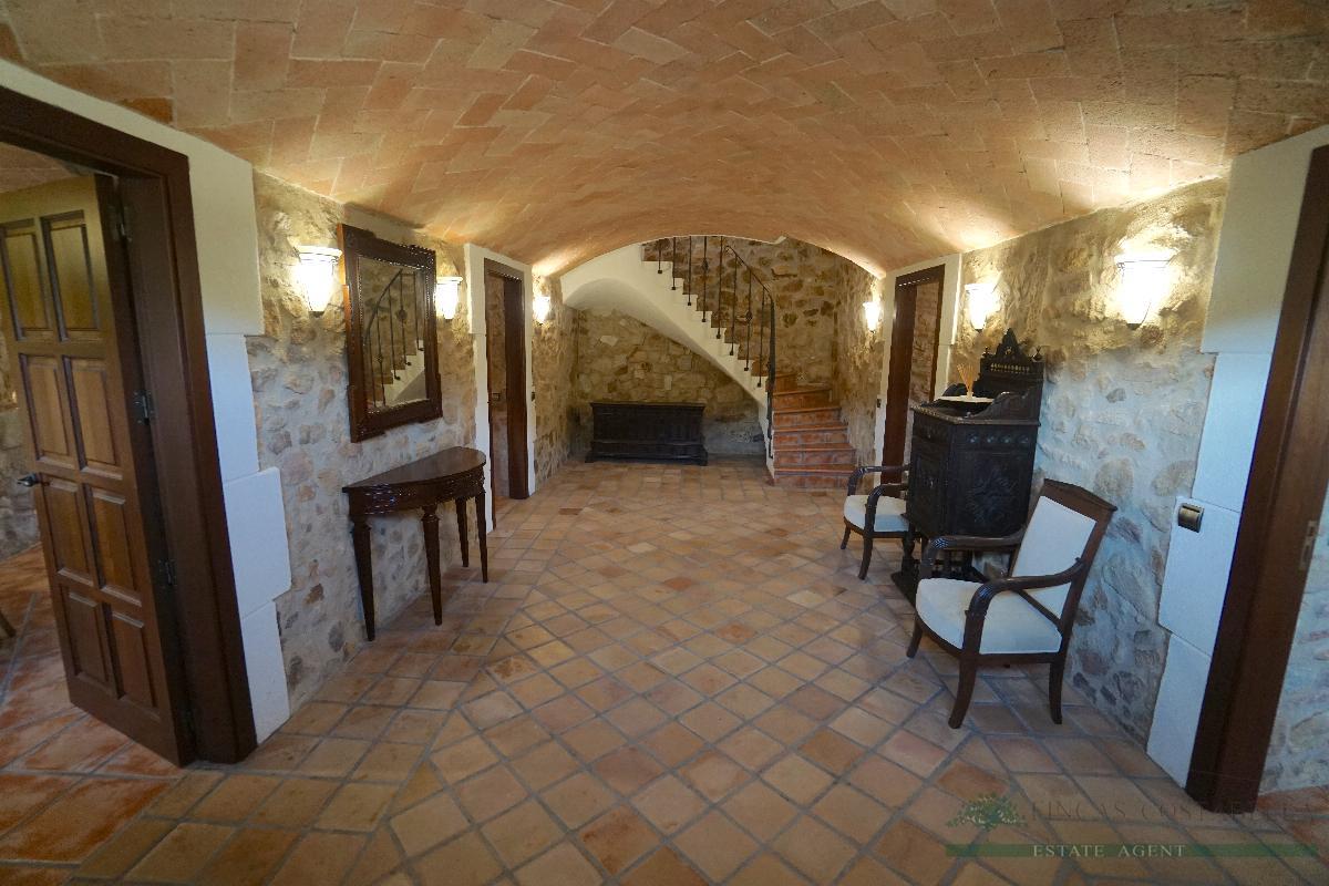 Venta de masía en Santa Cristina D´aro