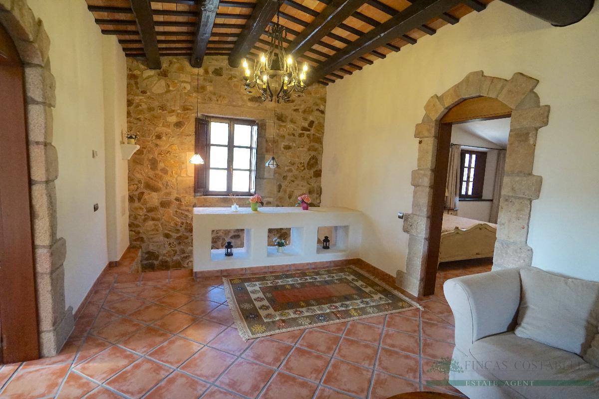 Venta de masía en Santa Cristina D´aro