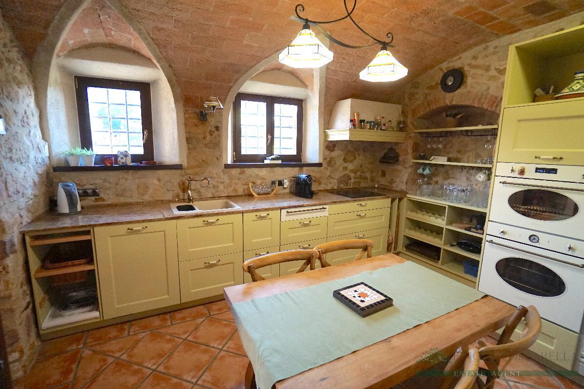 Venta de masía en Santa Cristina D´aro