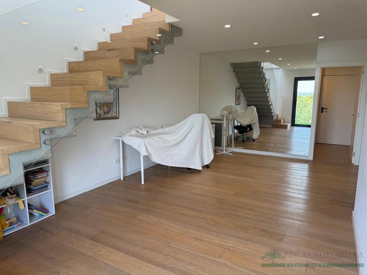 For sale of house in Calonge