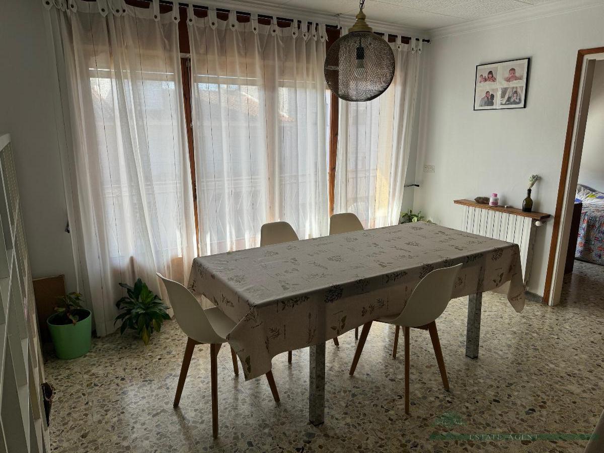 Sprzedaż z budynek w Llagostera