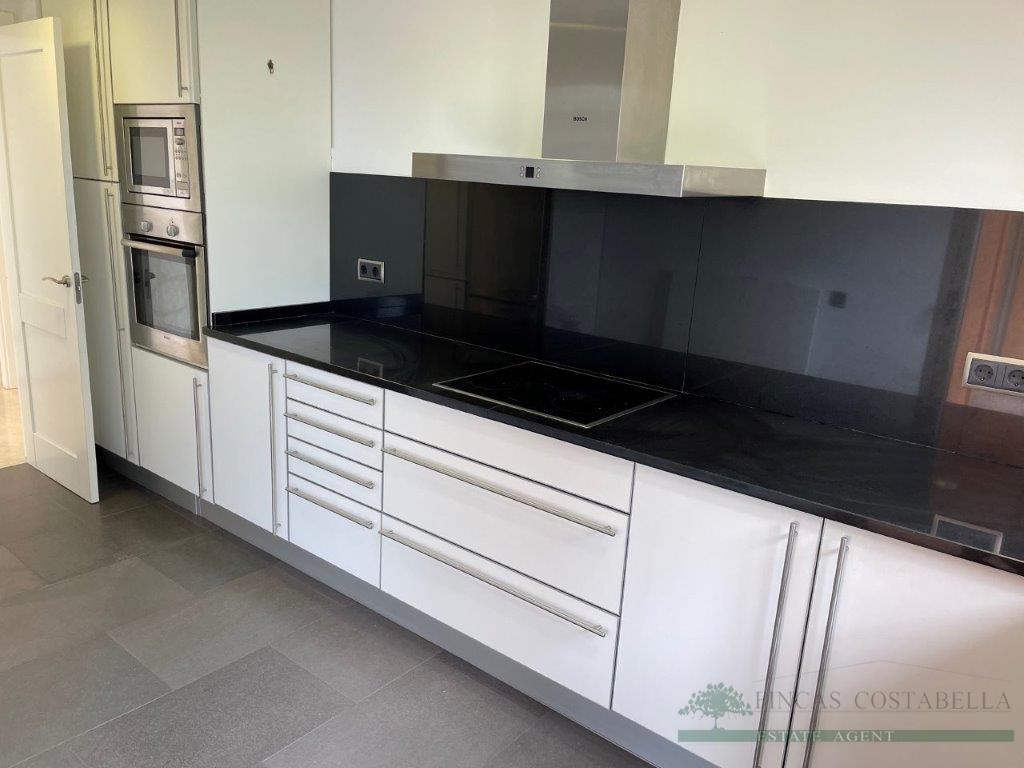 Продажа от

 Апартаменты на Castell-Platja d´Aro
