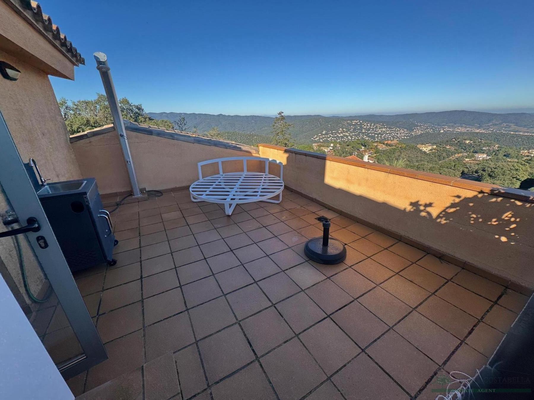 Huur van penthouse in Castell-Platja d´Aro