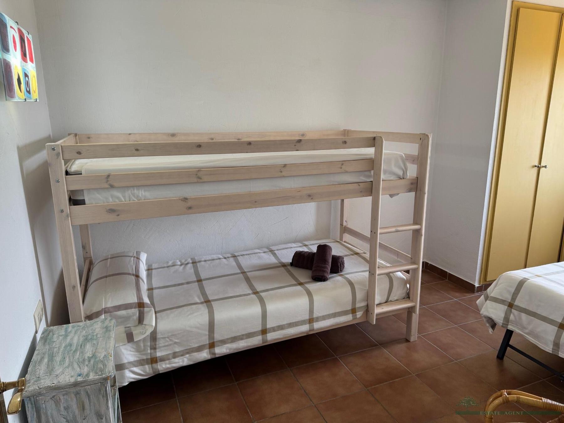 For sale of house in Calonge