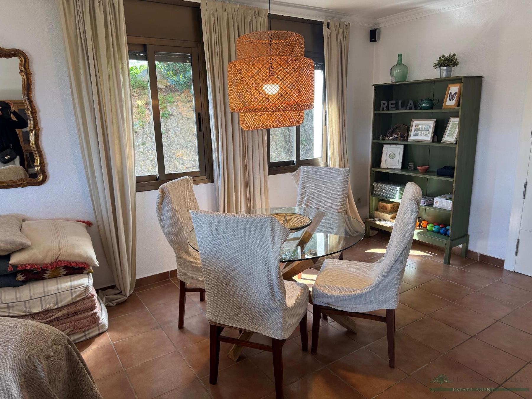 For sale of house in Calonge