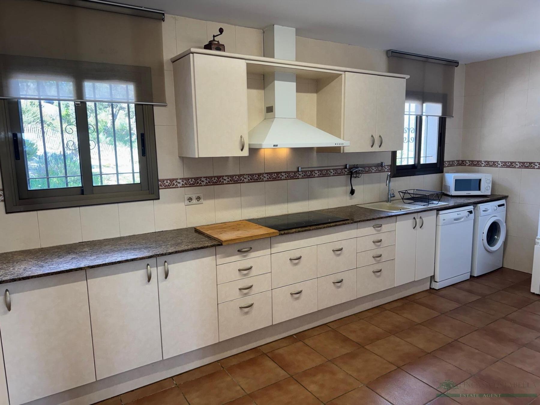 For sale of house in Calonge