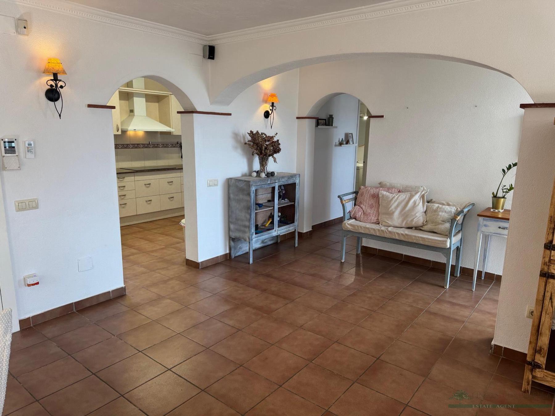 For sale of house in Calonge