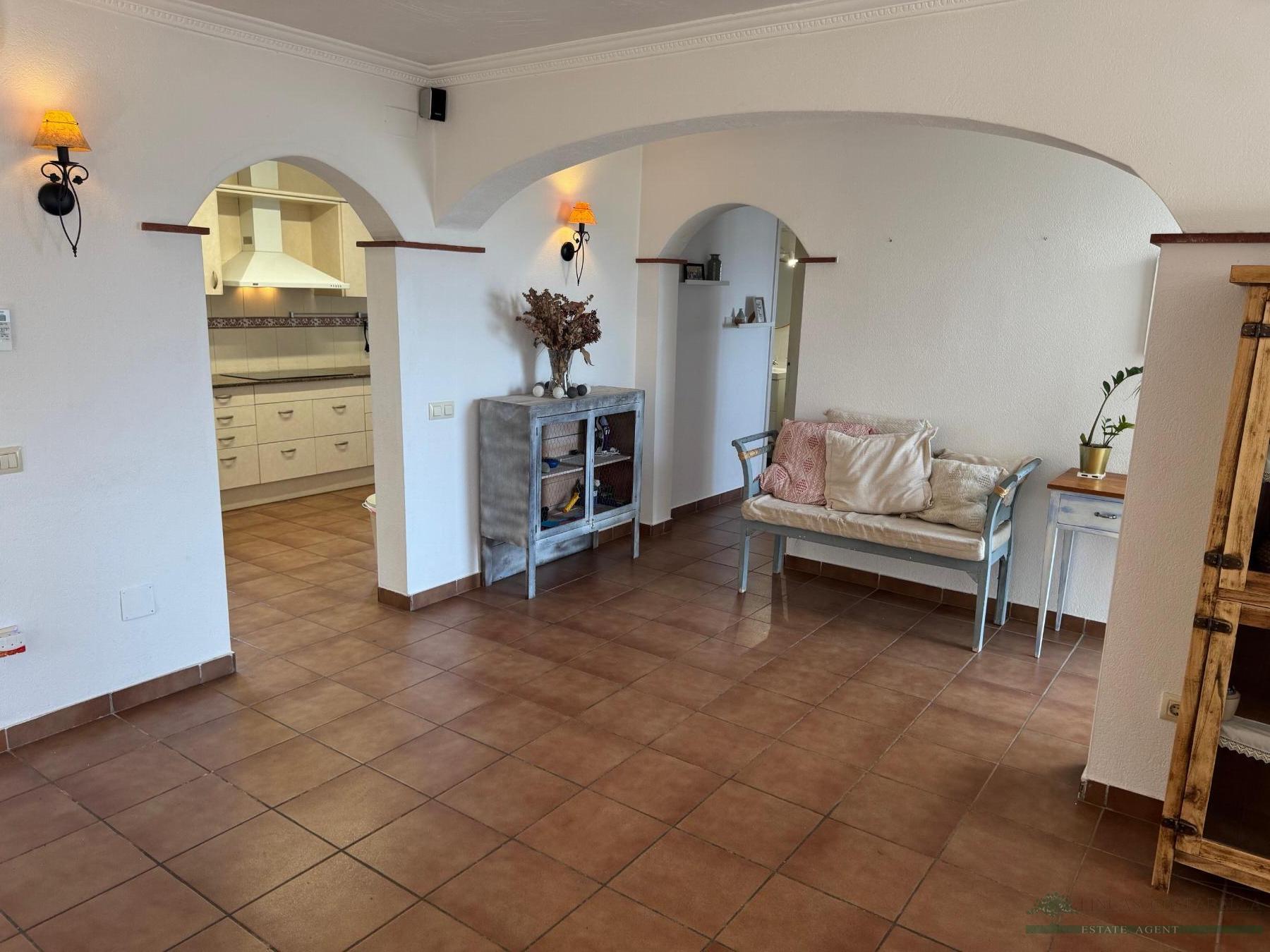 For sale of house in Calonge
