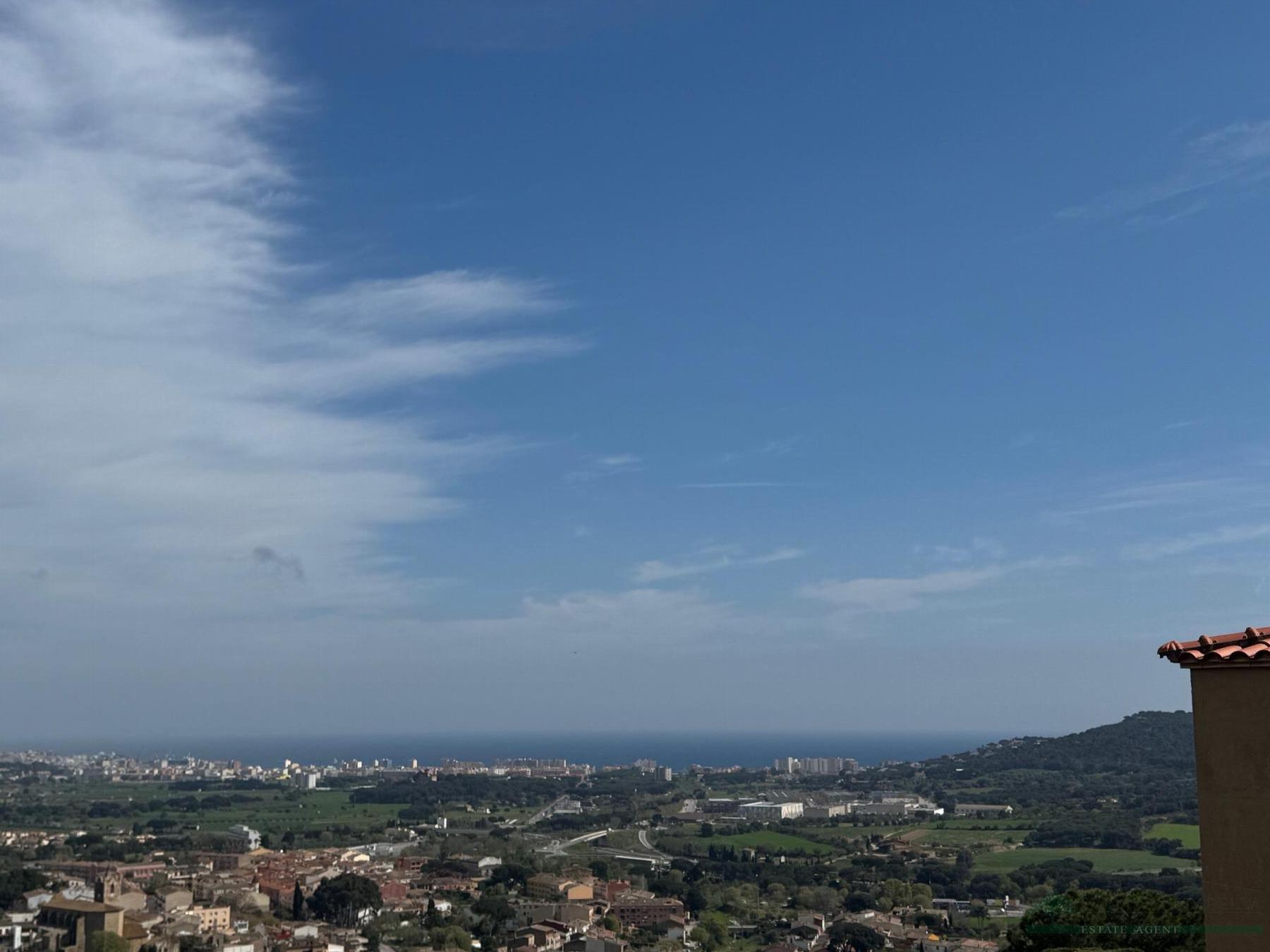 For sale of house in Calonge