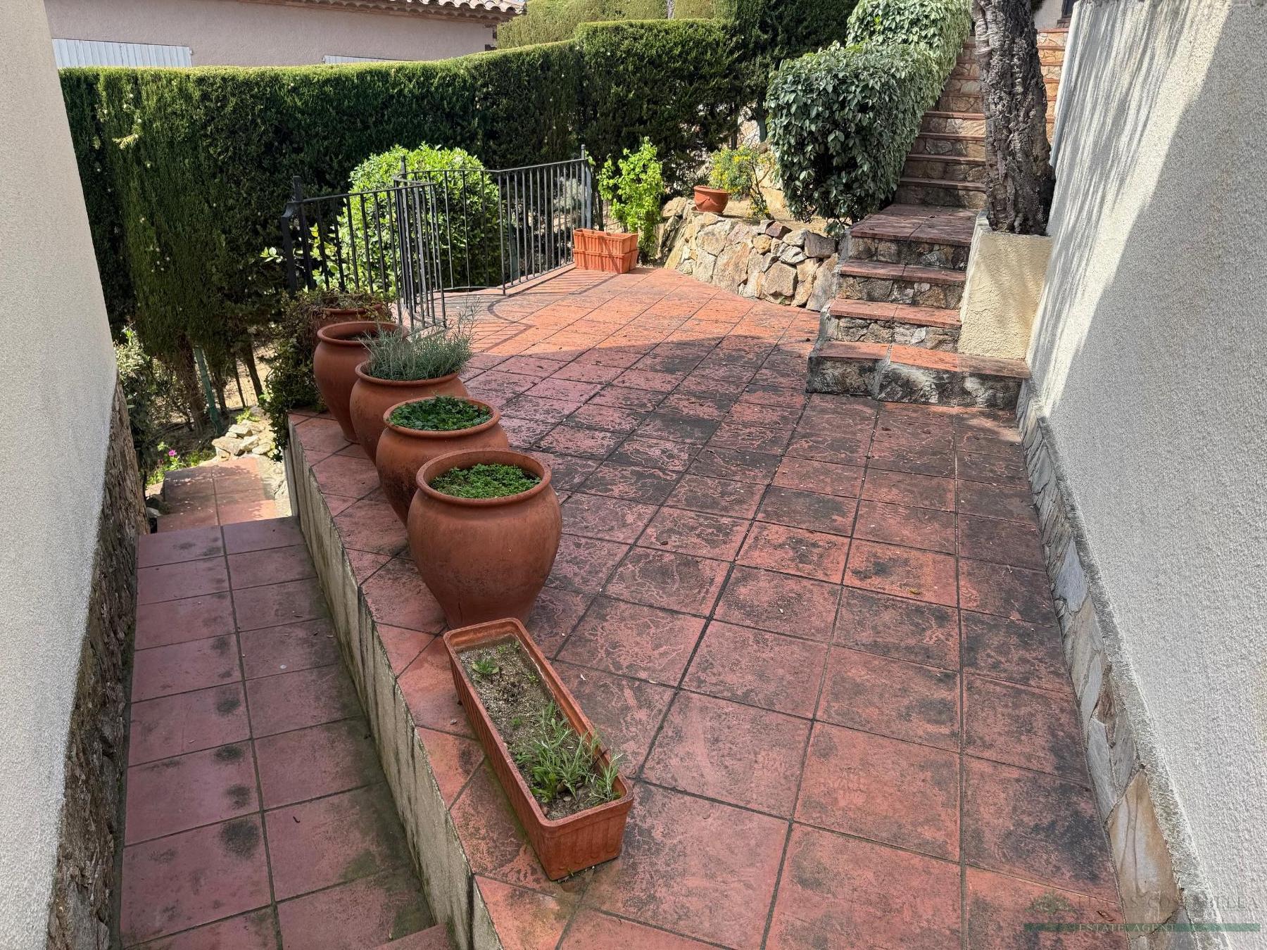 For sale of house in Castell-Platja d´Aro