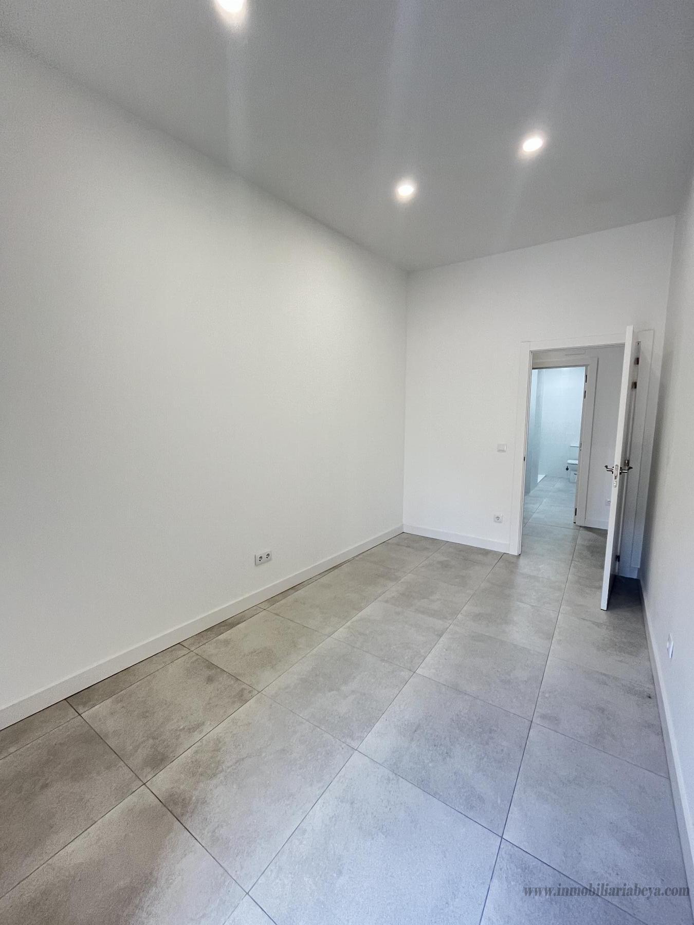 For rent of study in Pamplona