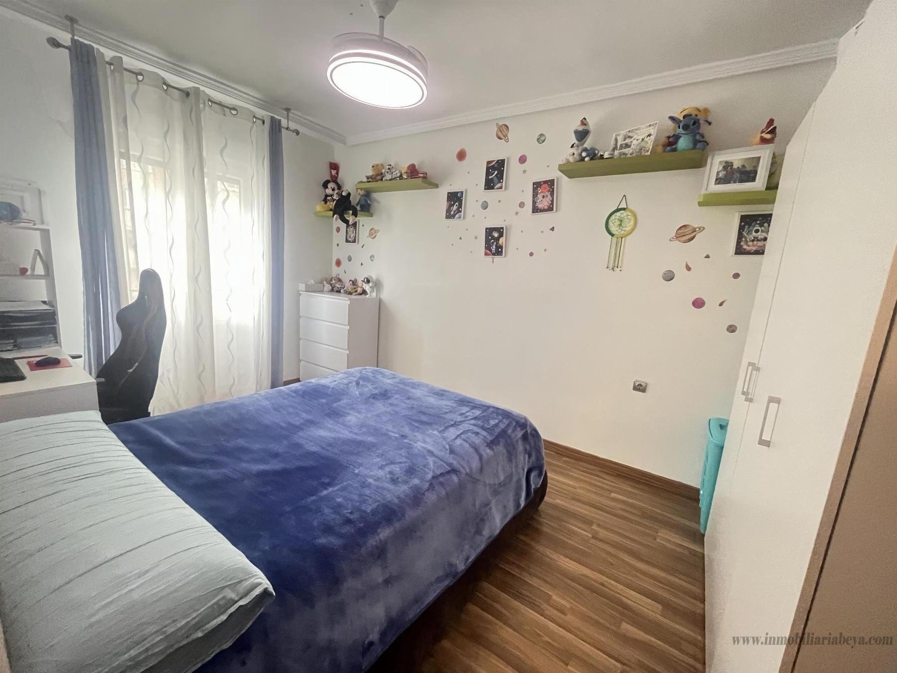 For sale of flat in Pamplona