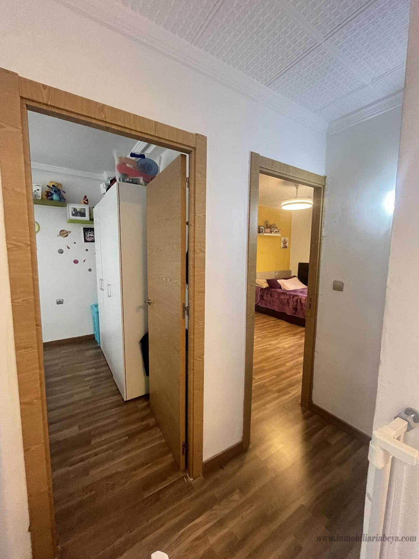 For sale of flat in Pamplona