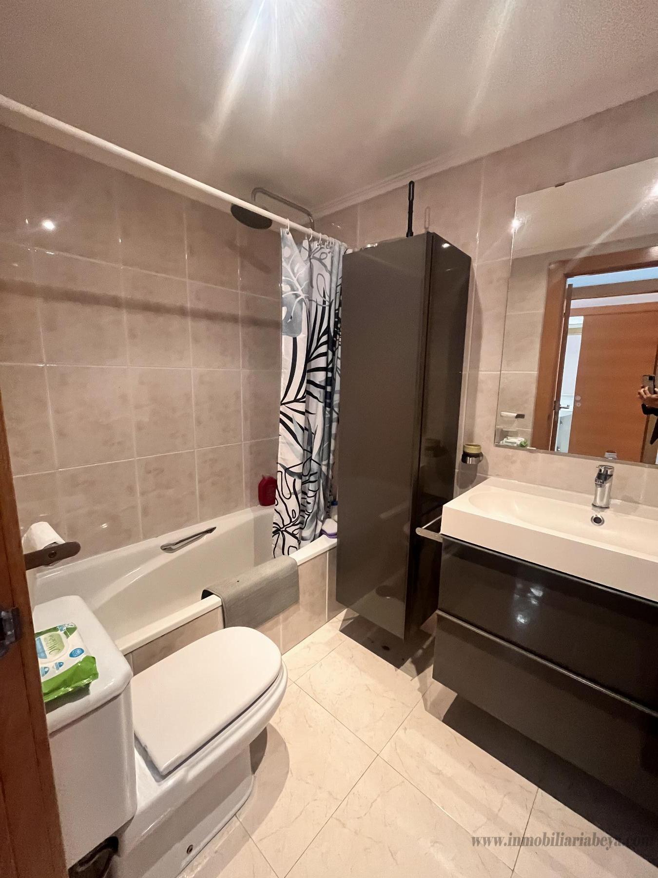 Venta de piso en Barañain