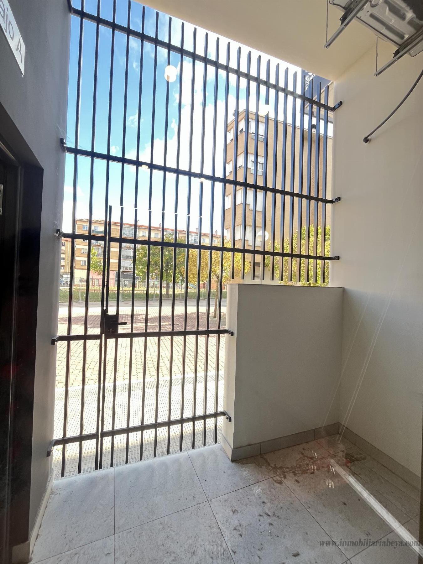 For rent of study in Pamplona