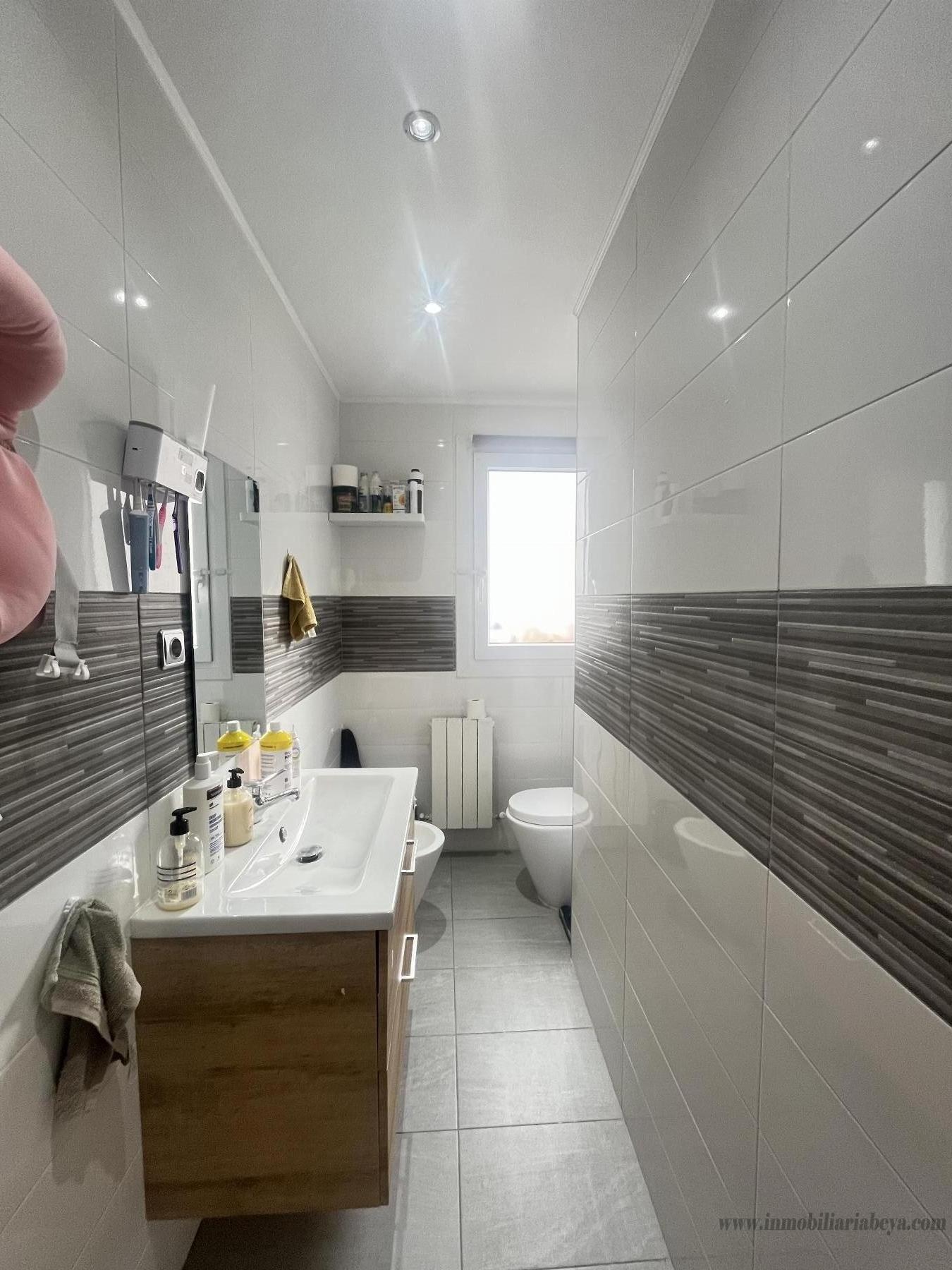 For sale of flat in Pamplona