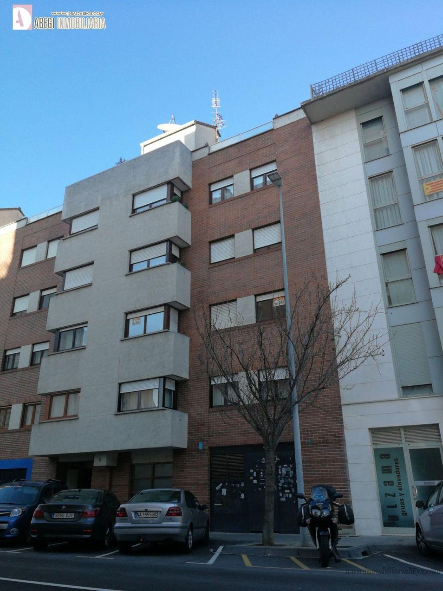 For rent of storage room in Villava Atarrabia