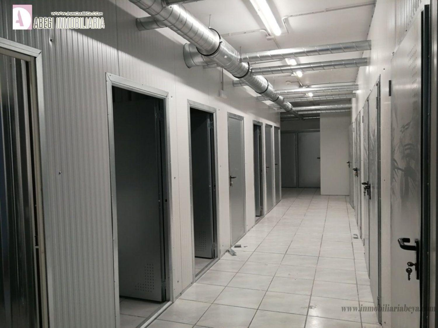For rent of storage room in Villava Atarrabia