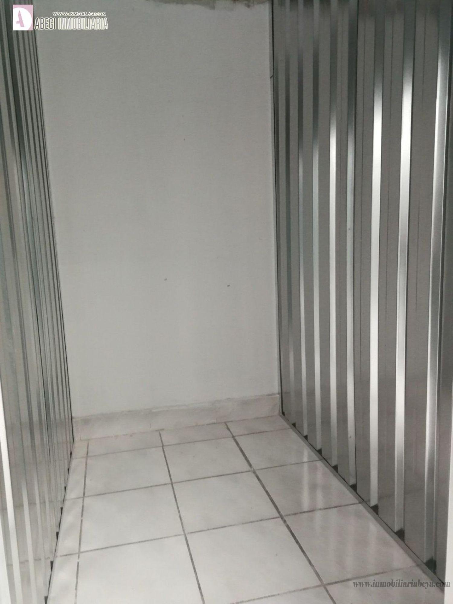 For rent of storage room in Villava Atarrabia