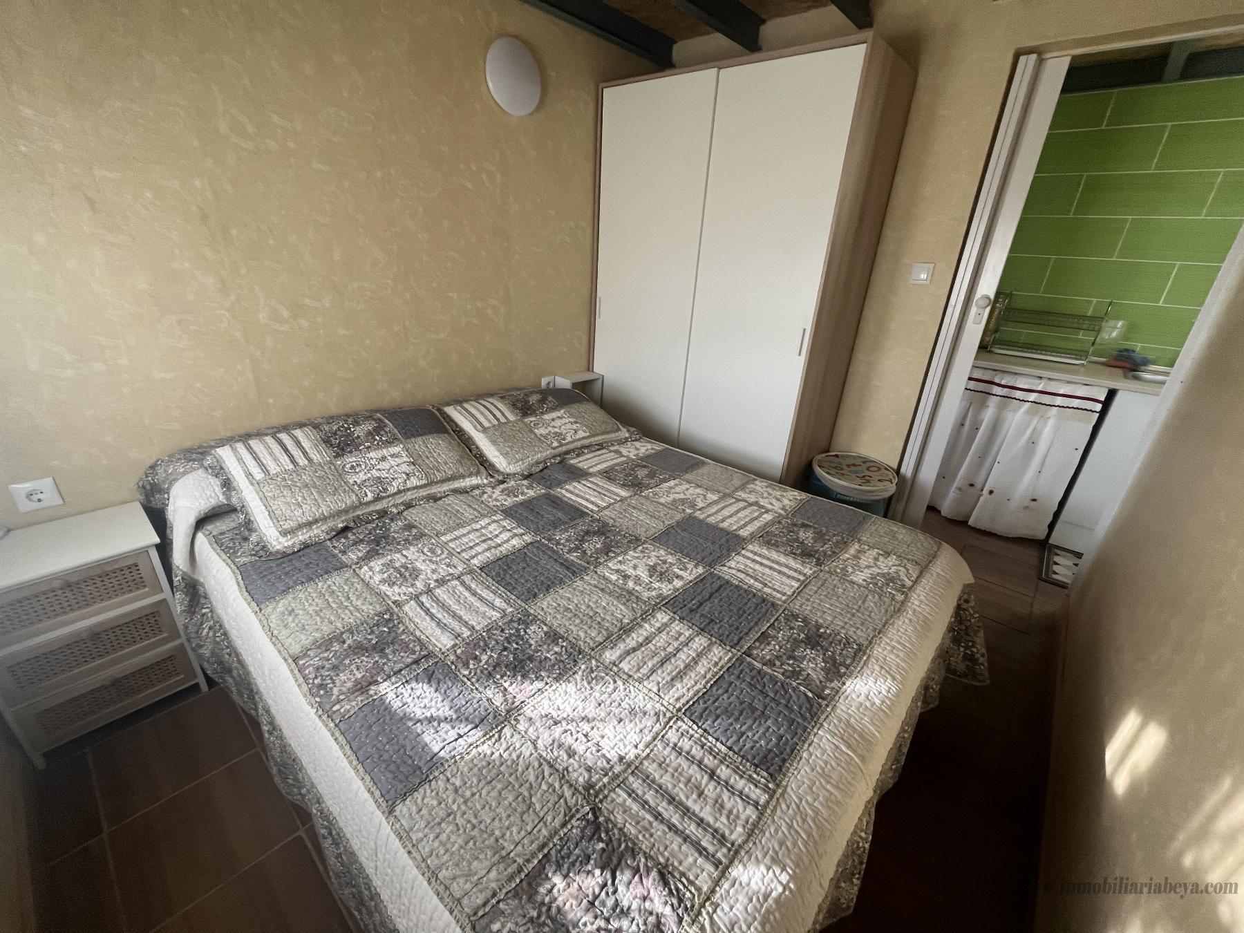 For sale of land in Lerín
