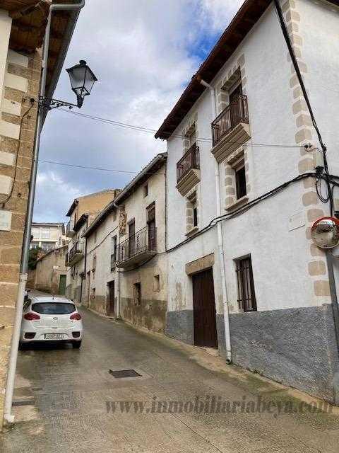 Venta de casa en Artajona