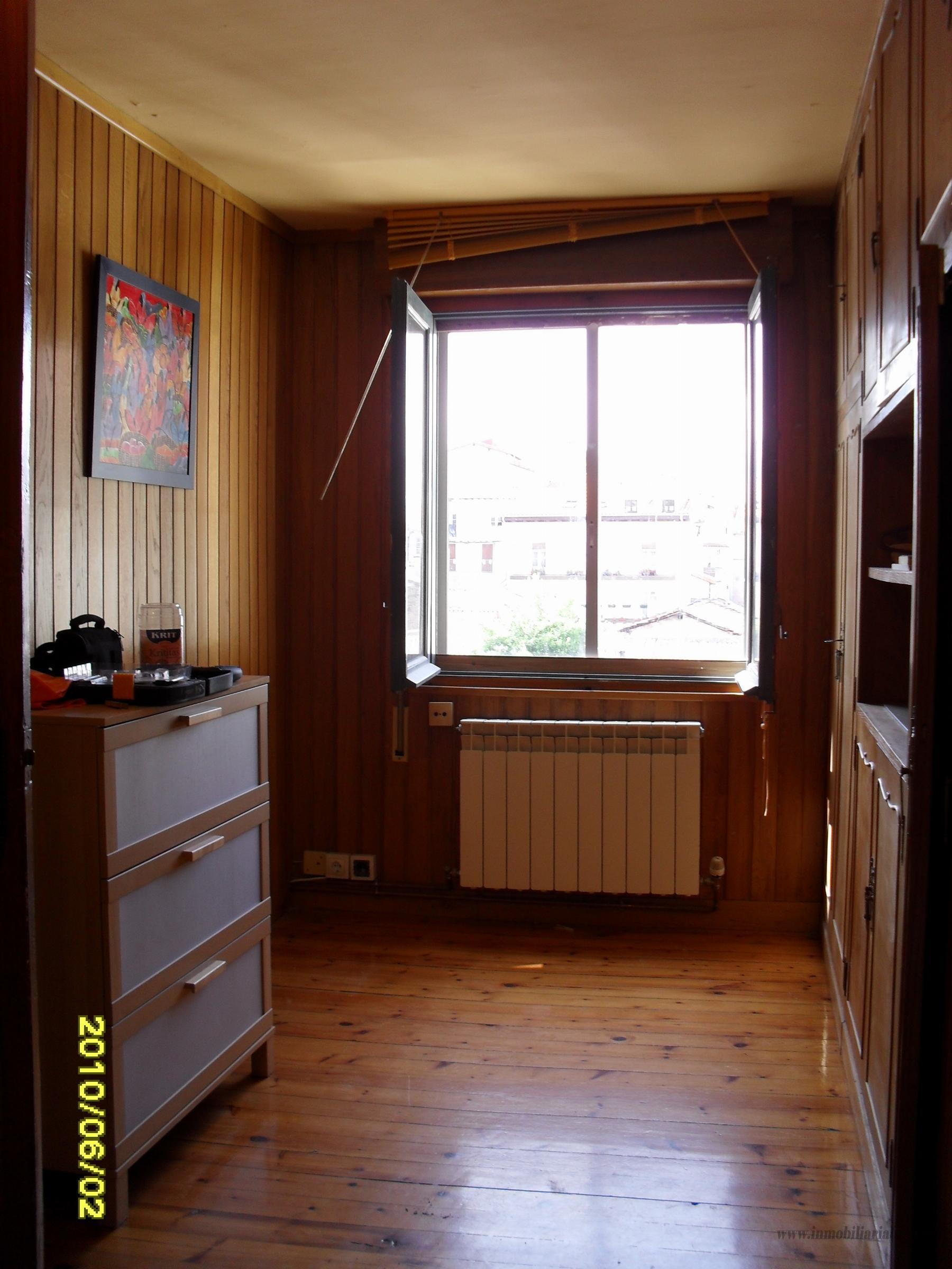 For sale of apartment in Pamplona