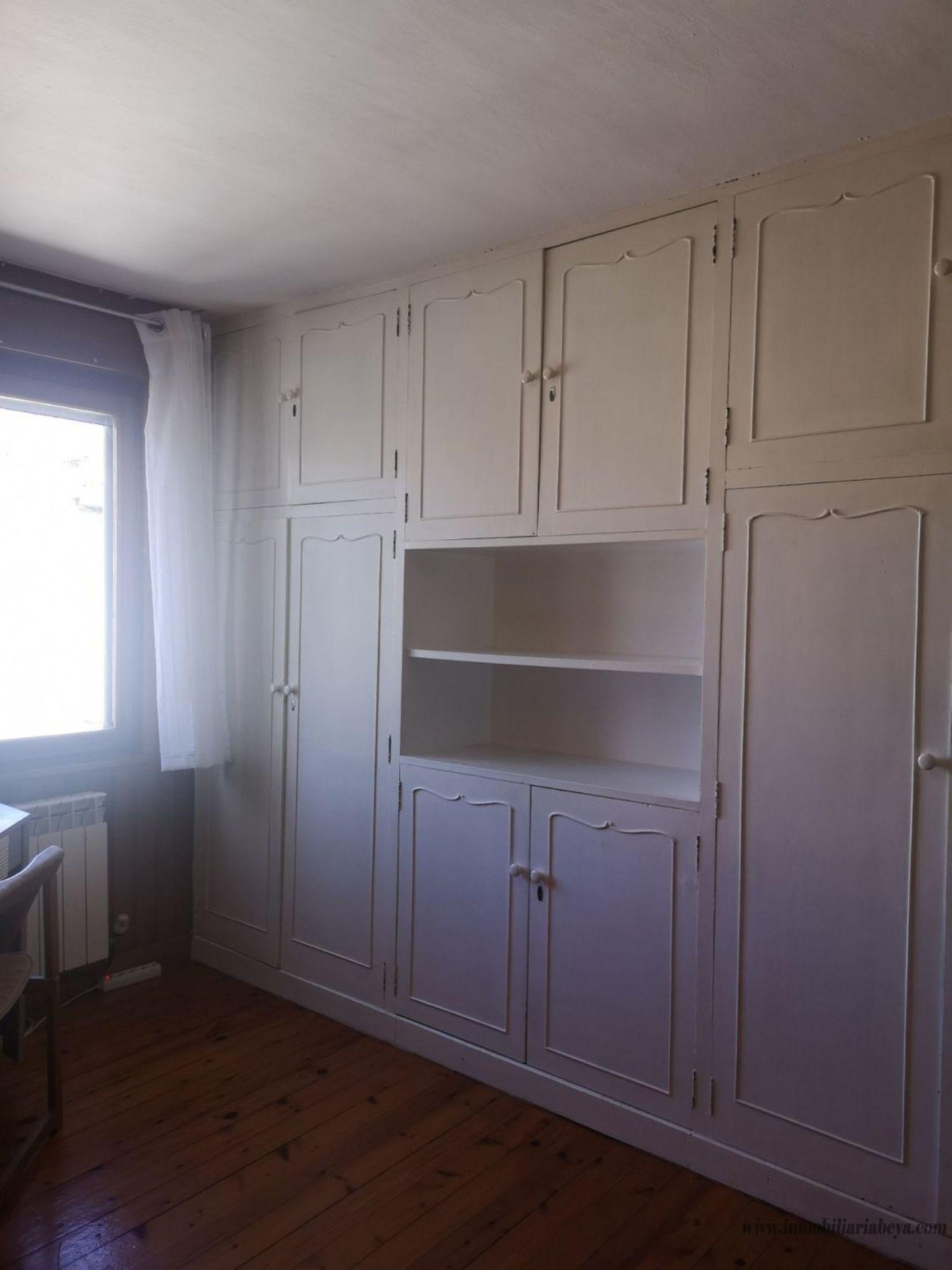 For sale of apartment in Pamplona