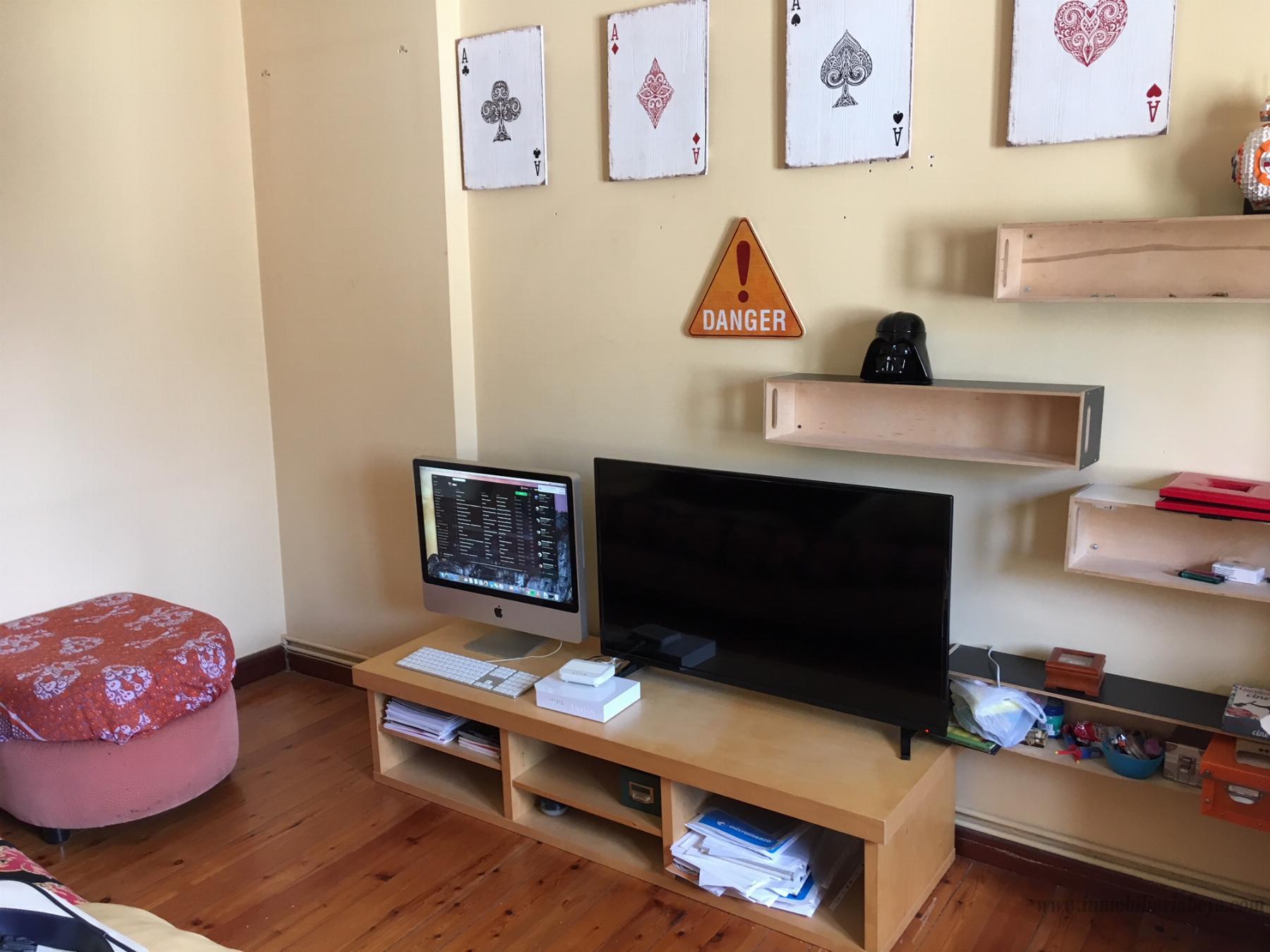 For sale of apartment in Pamplona