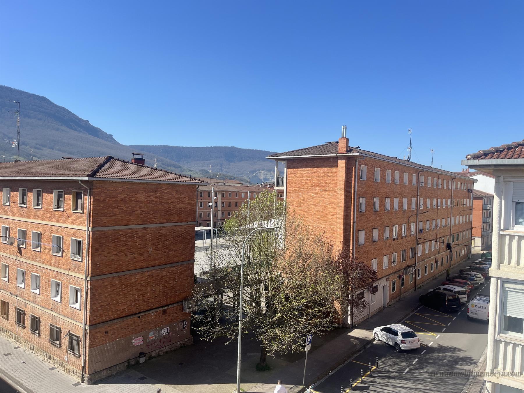 For sale of flat in Altsasu Alsasua