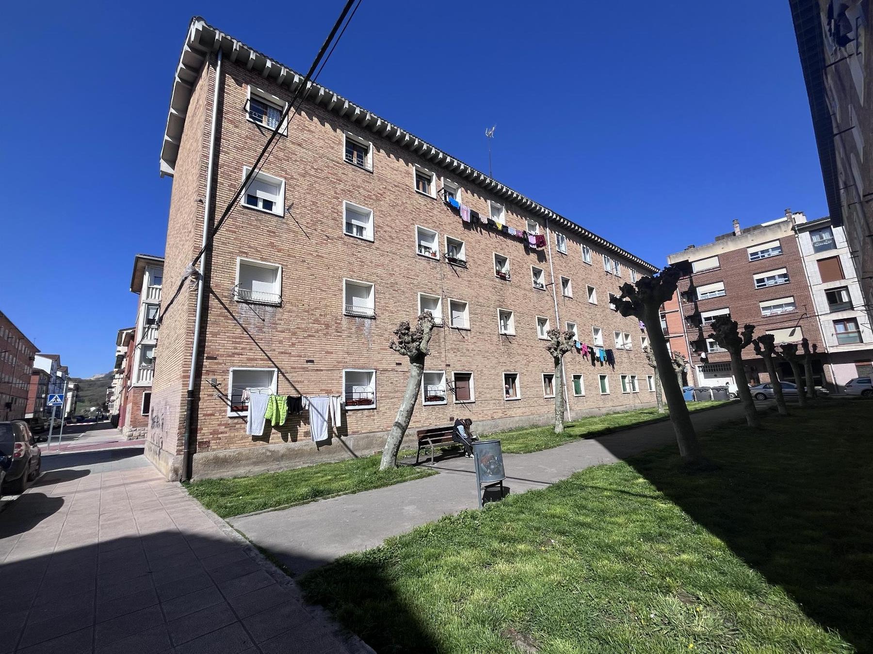 For sale of flat in Altsasu Alsasua