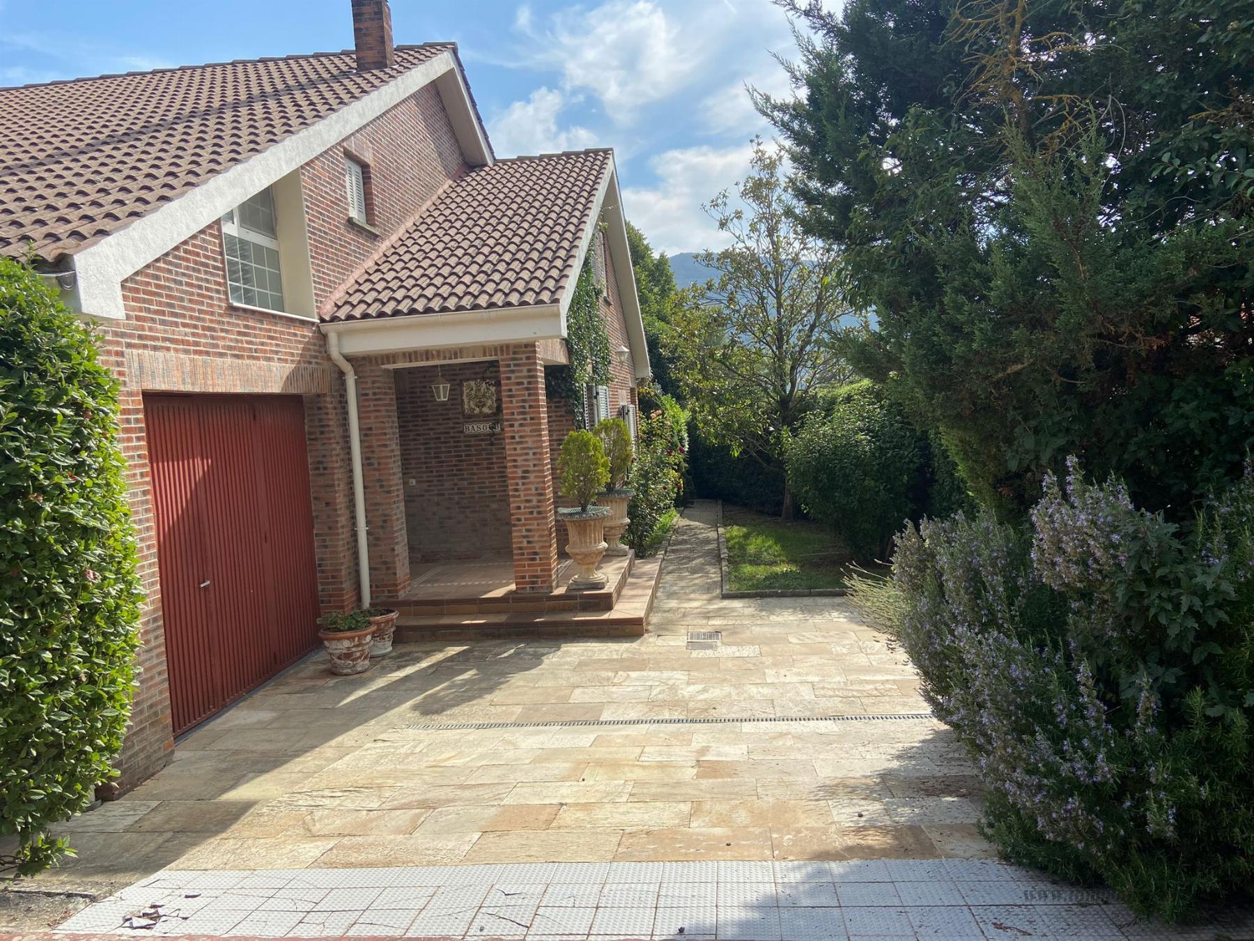 For sale of house in Elorz