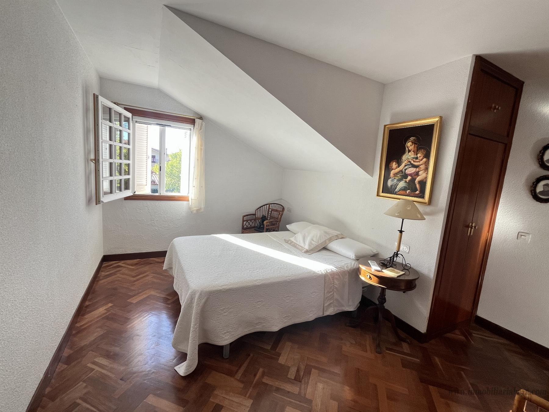 For sale of house in Elorz