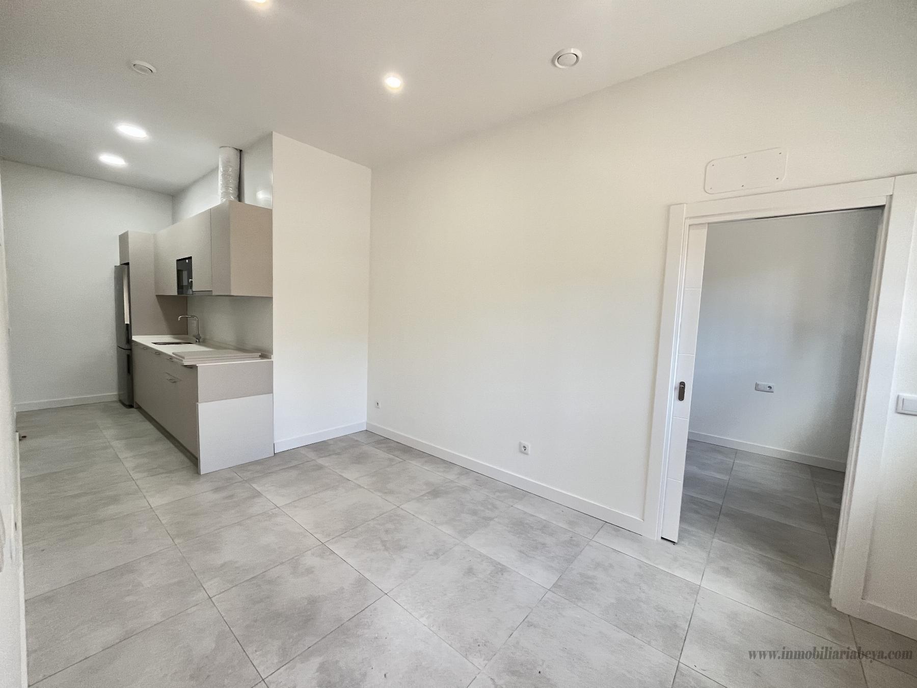 For rent of study in Pamplona
