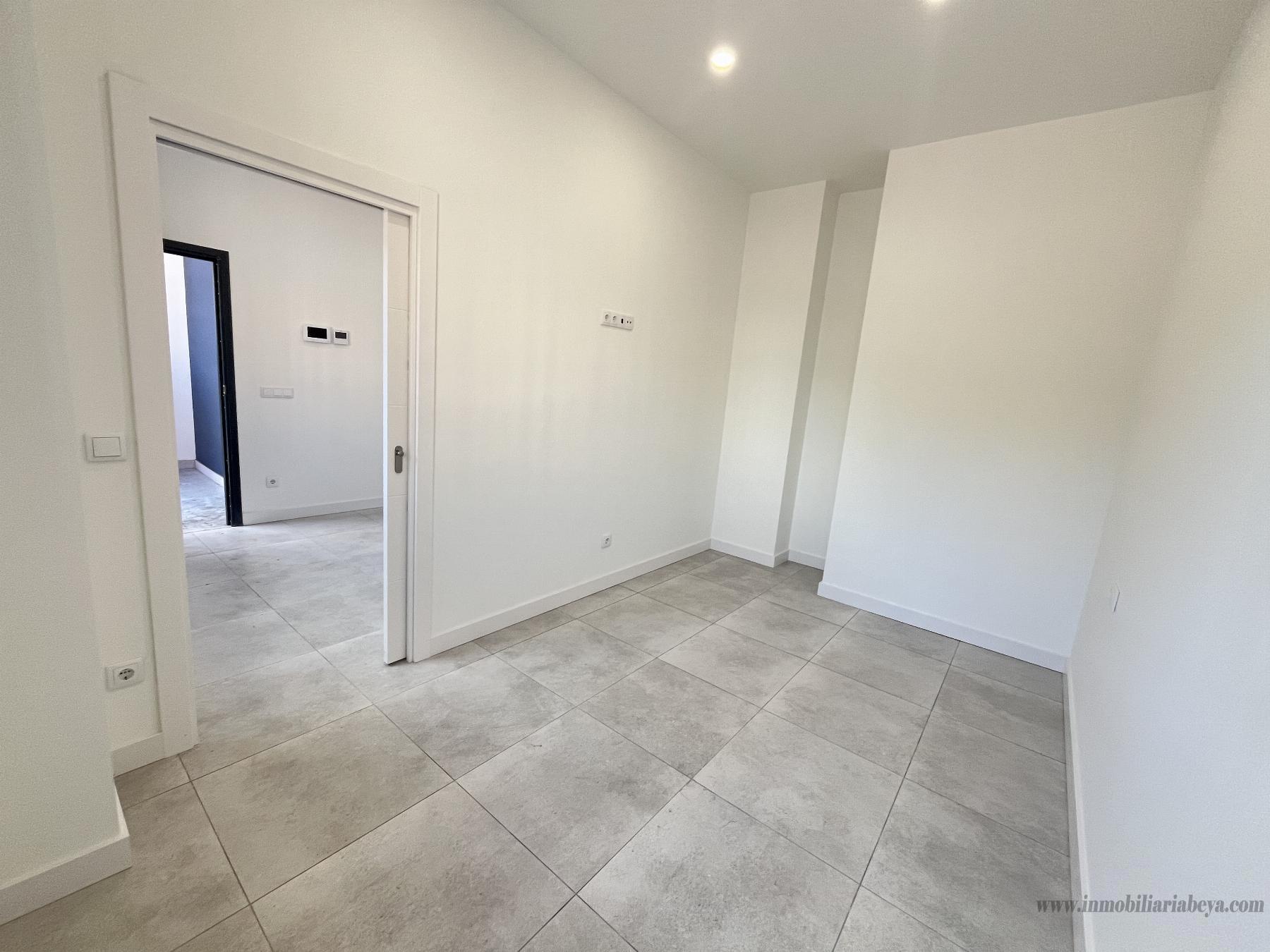 For rent of study in Pamplona