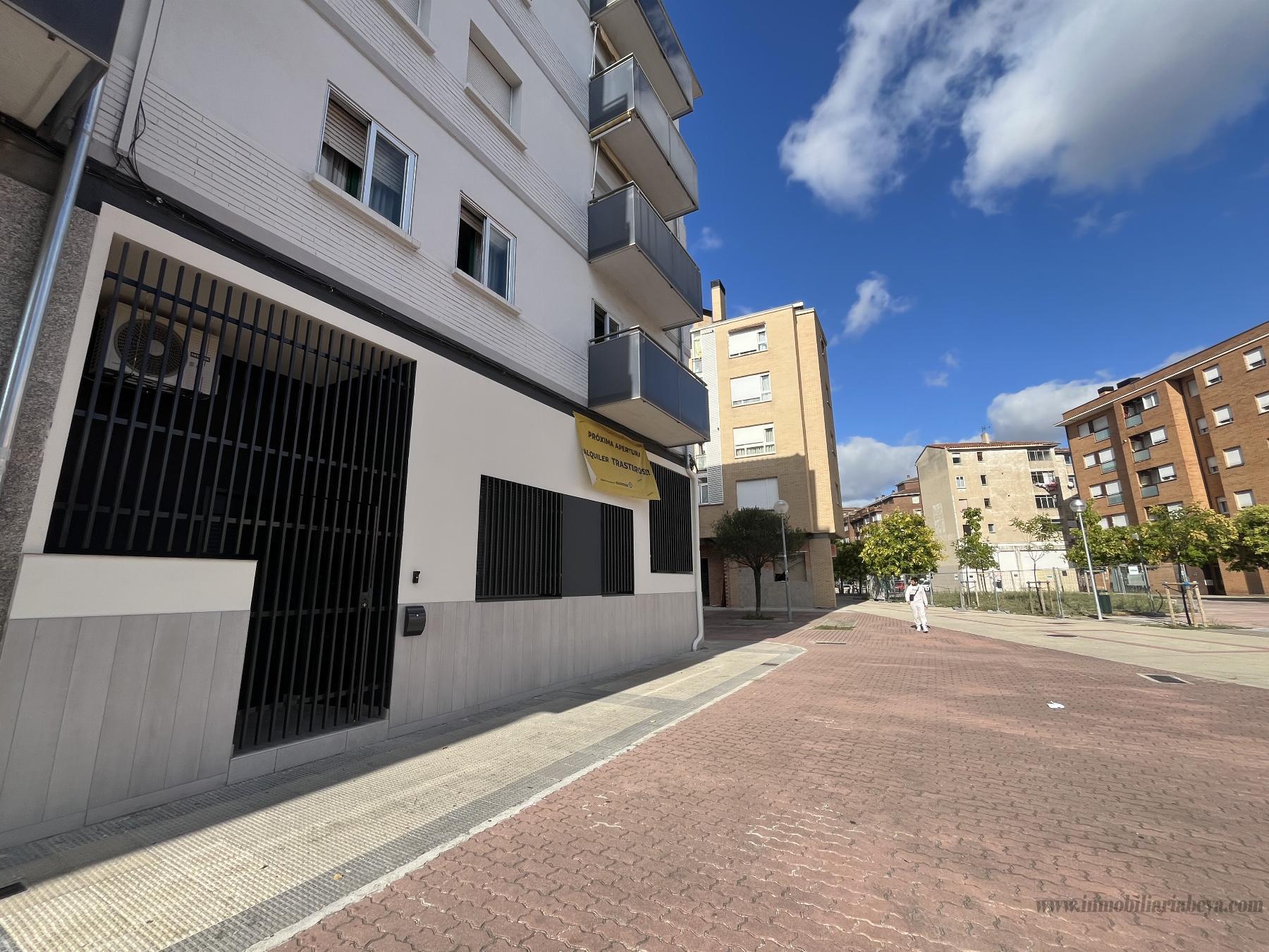 For rent of study in Pamplona