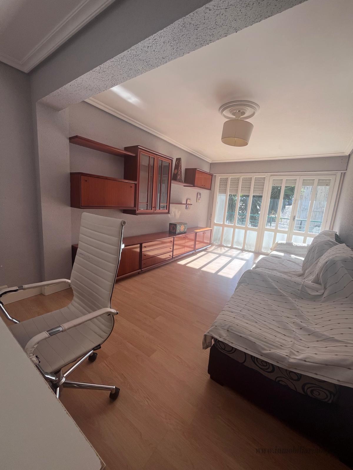 For sale of flat in Mutriku