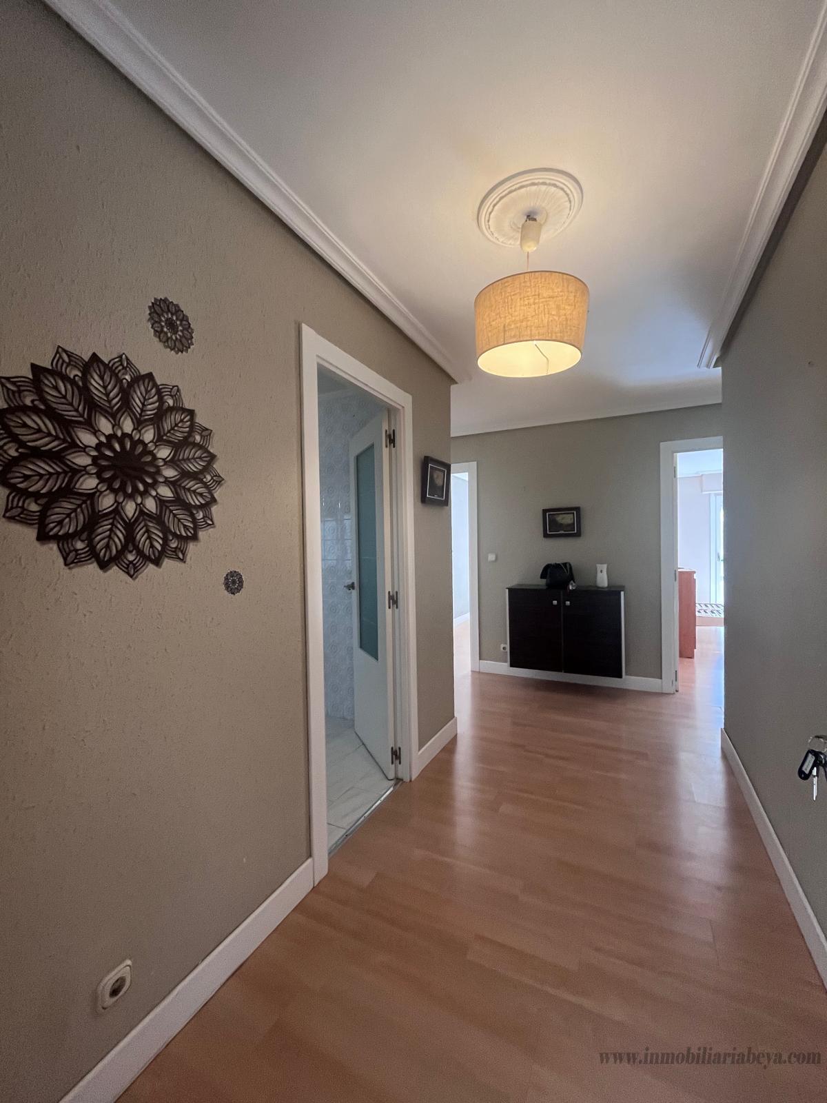 For sale of flat in Mutriku