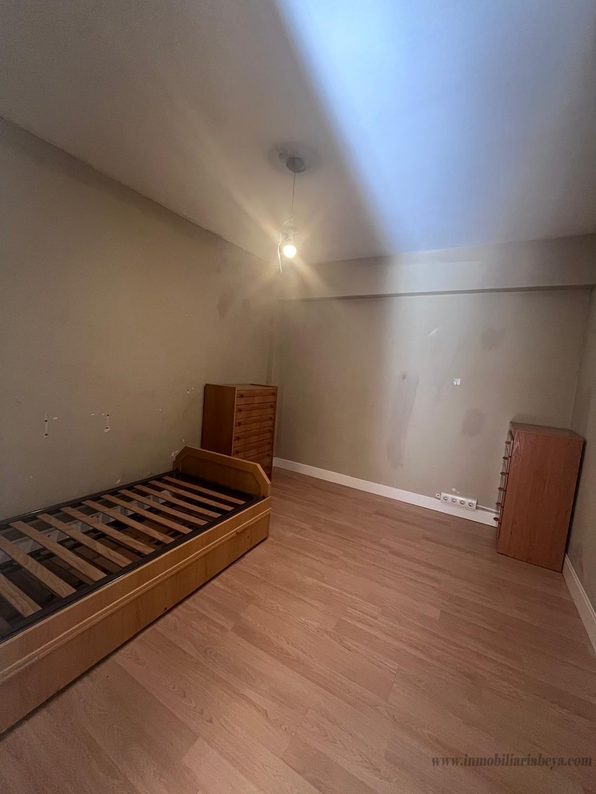 For sale of flat in Mutriku