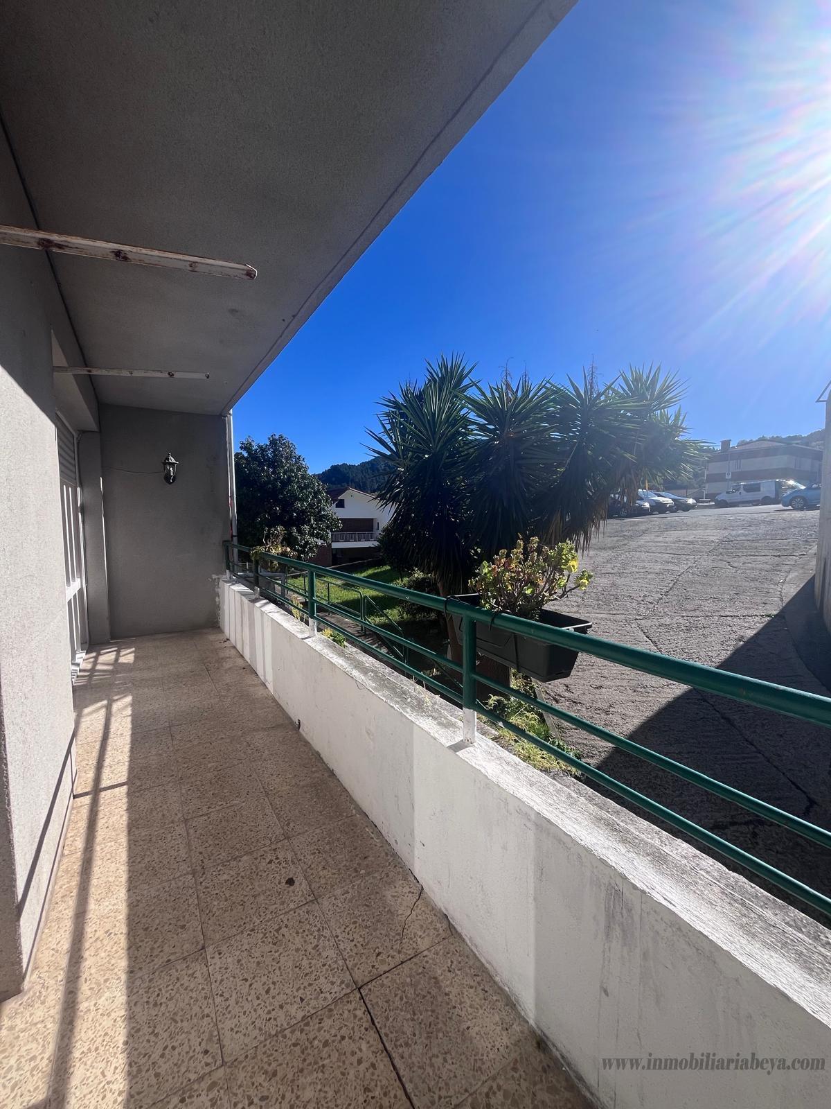 For sale of flat in Mutriku